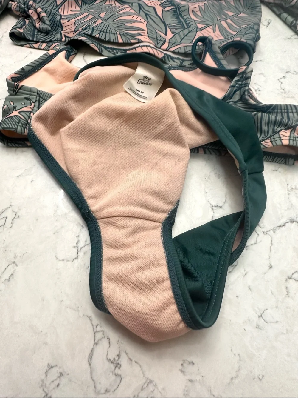 Art Class Girls Tropical 3-Piece Swimsuit Set Bikini And Rashguard Size M 7/8
